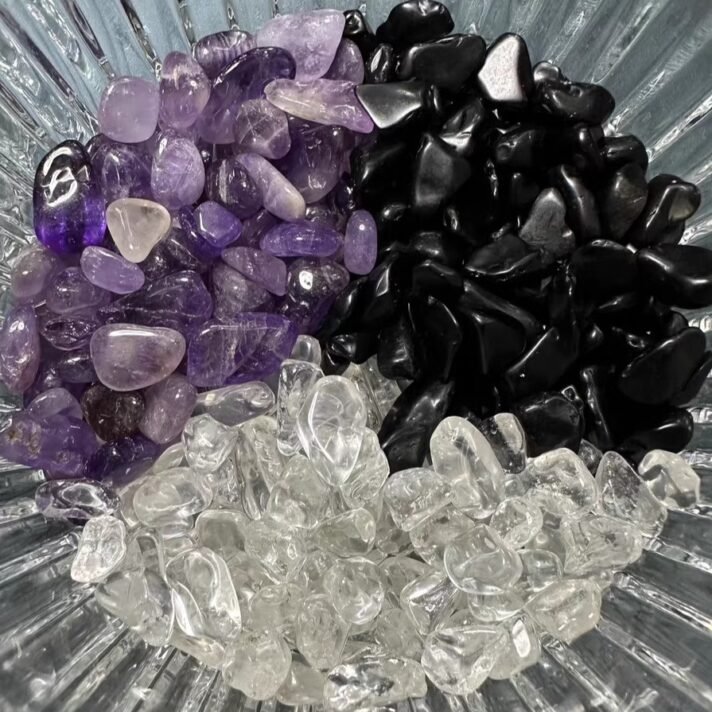 Rensende de-magnetiserende steiner, naturlig krystall uten fargestoff.